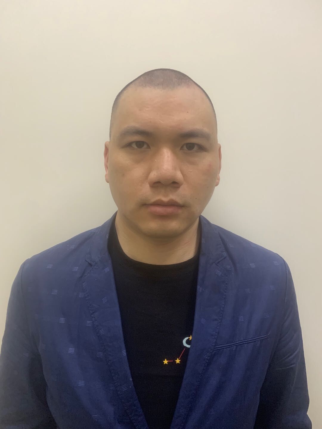 胡明建