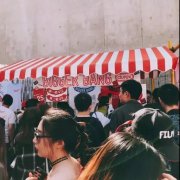 杜蕾斯开烤肠店，这场体验式营销值得点赞吗？